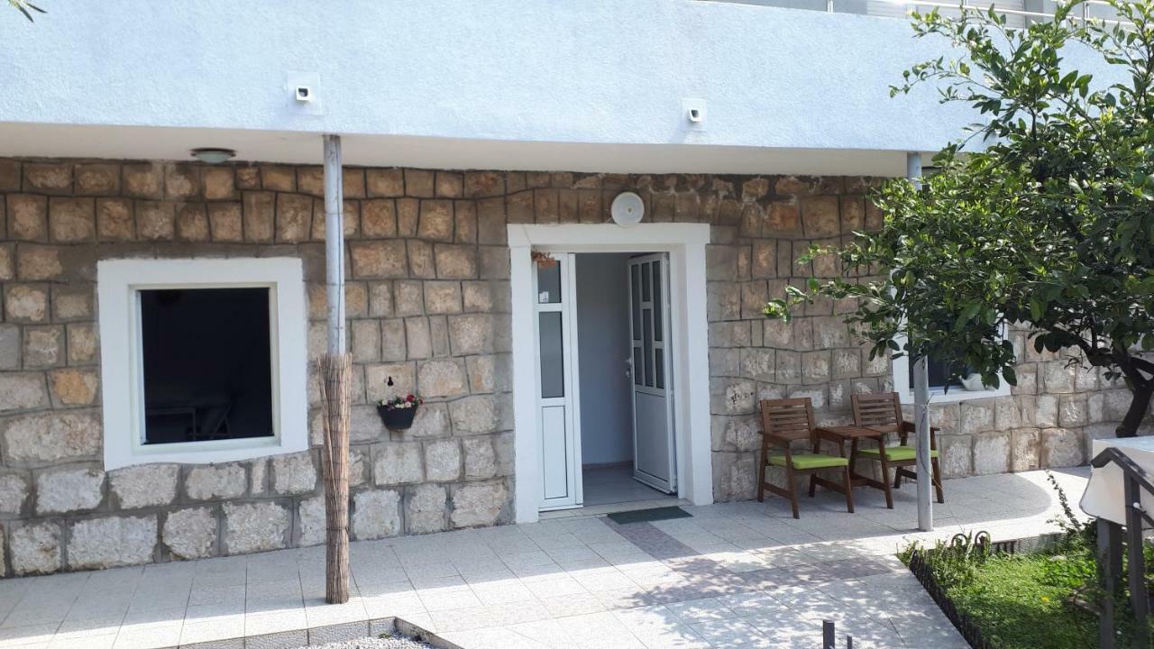 Studio Apartments Ilija Котор Экстерьер фото