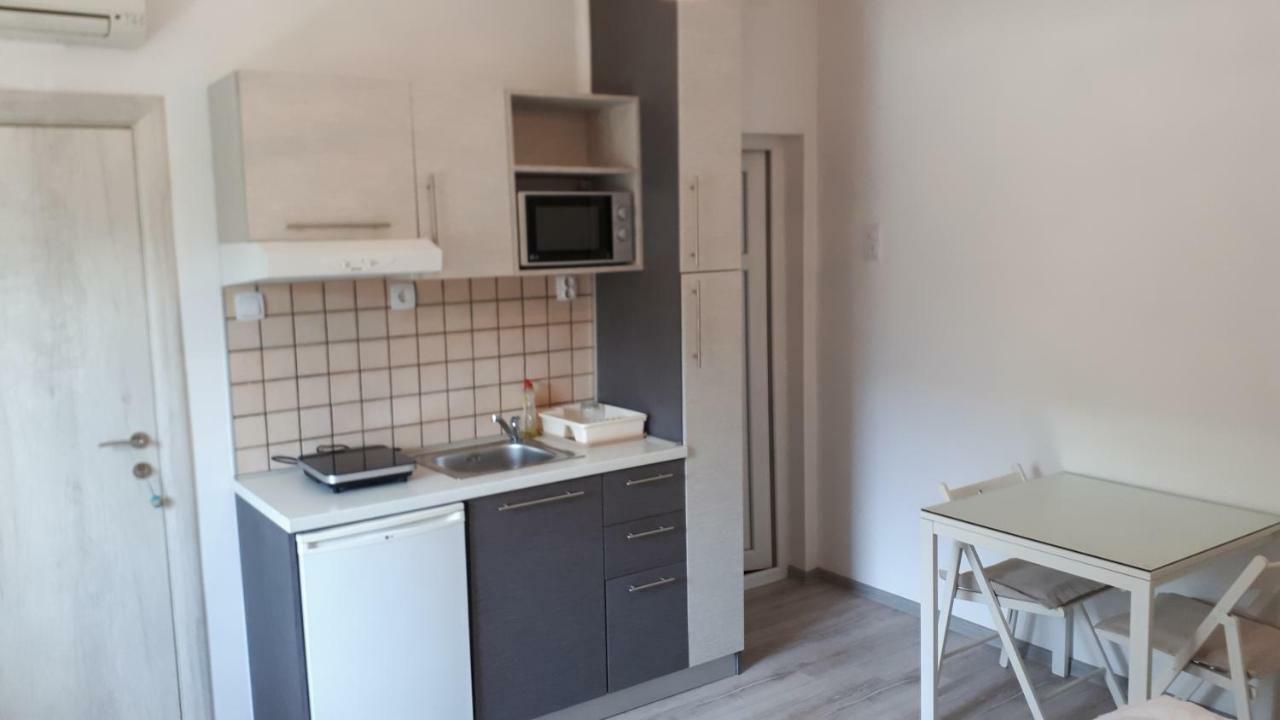 Studio Apartments Ilija Котор Экстерьер фото